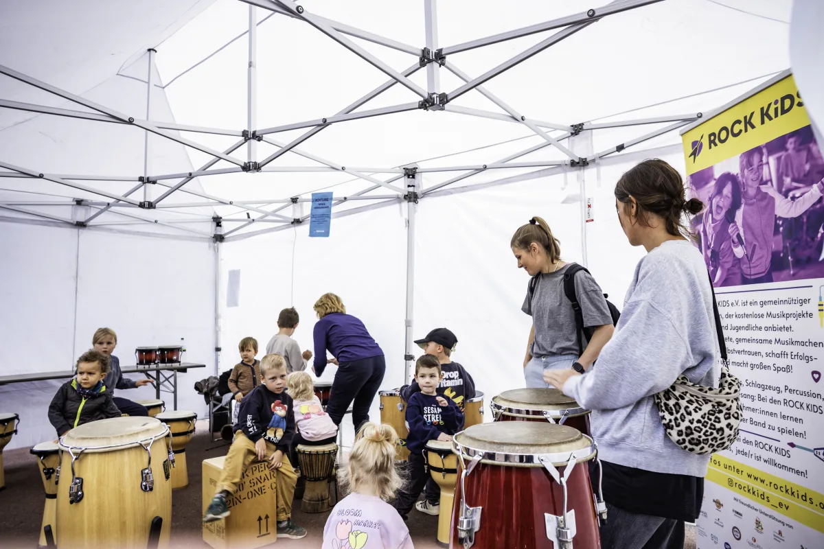<img alt="" src="/user/pages/08.festival/02._festival-hub/2026-09_26_RockKidsM-109957.jpg?alt" />